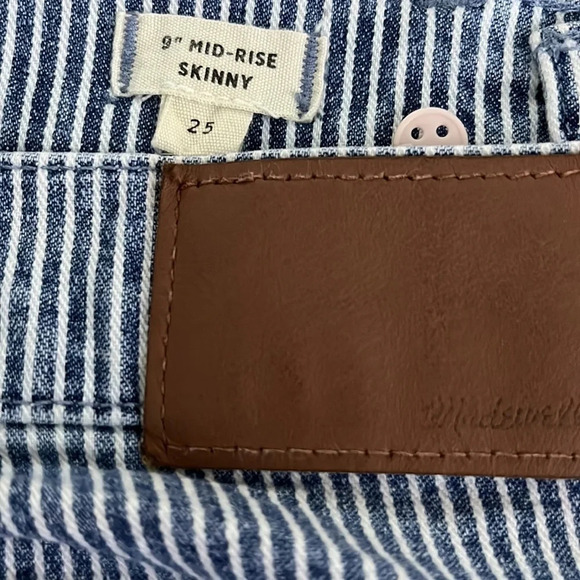 Madewell 9" Mid-Rise Skinny Jeans in Piper Stripe - Size 25 - Picture 6 of 7